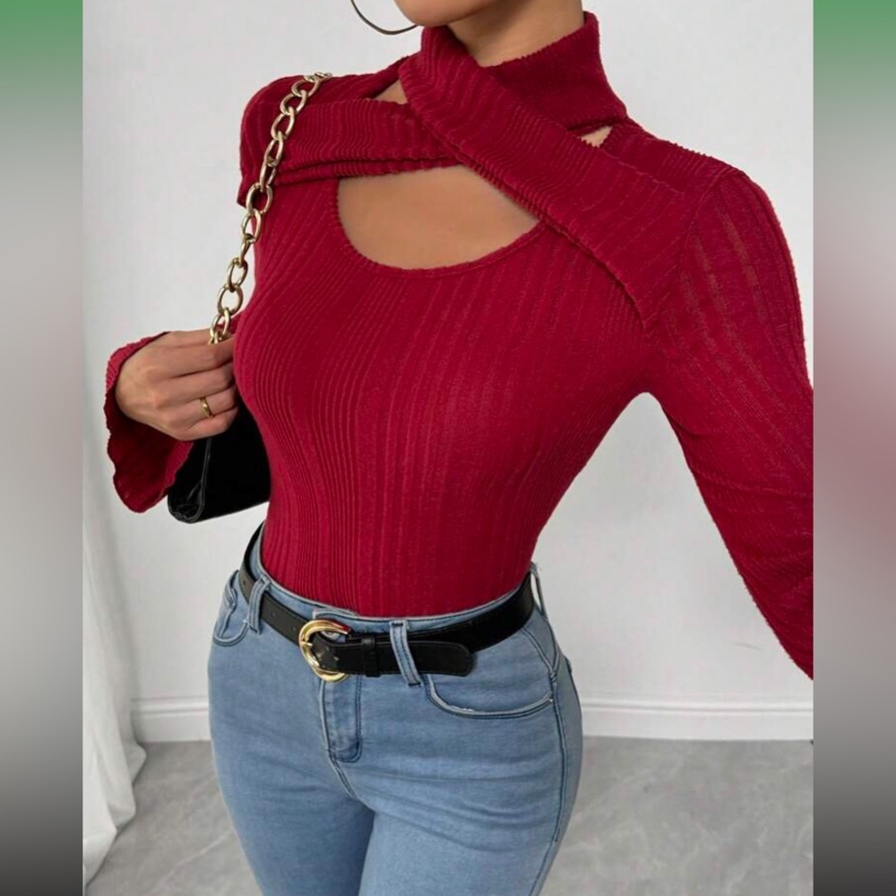 Chic Red Ribbed Knit Top - Picture 5 of 12